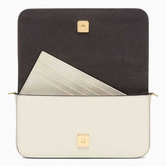 Fendi Milk White Fendigraphy Chain Wallet - Picture 2 of 2